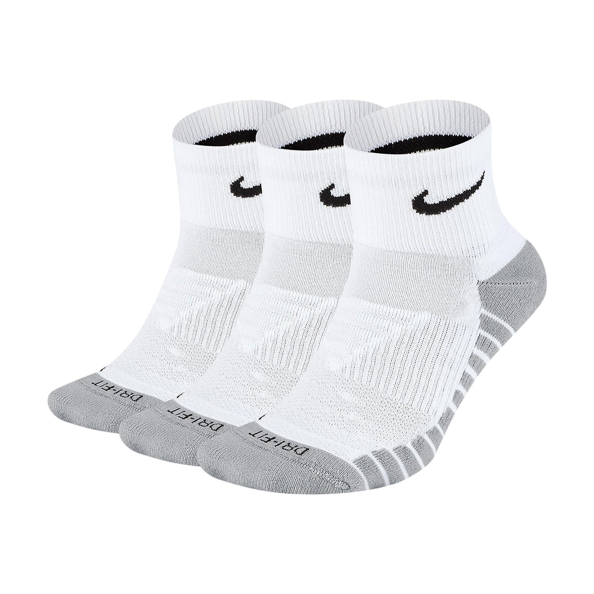 Nike dri fit hotsell cushion crew socks white